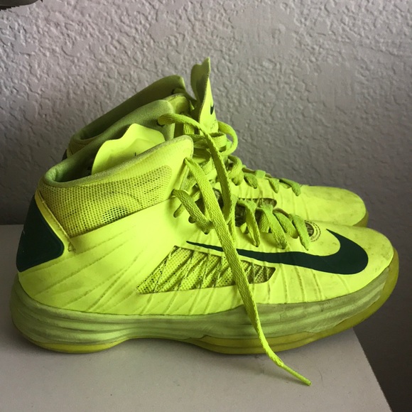 neon hyperdunks
